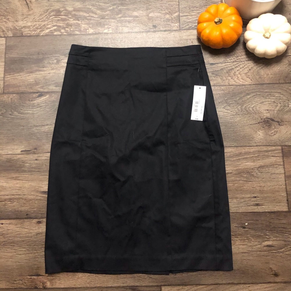 ⭐️ 3 ITEMS FOR $15 ⭐️JCP skirt